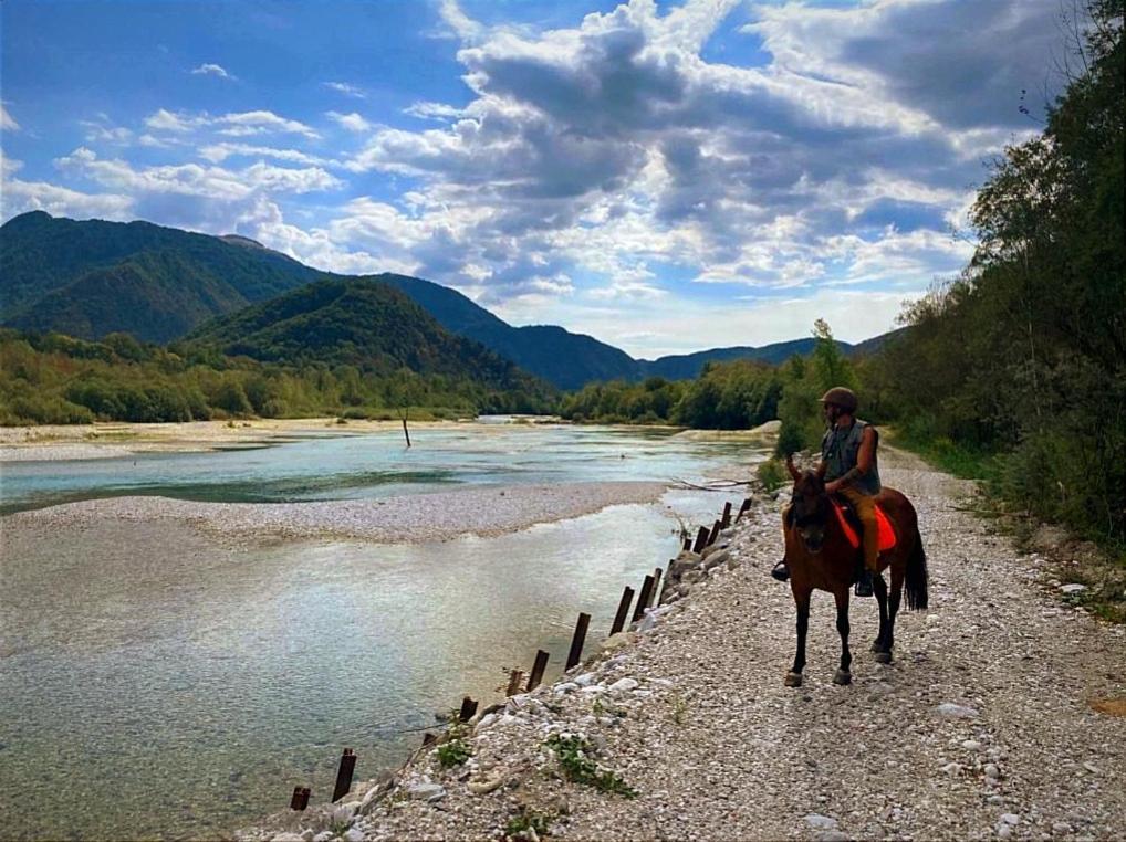 Moksha Slovenia Толмин Екстериор снимка